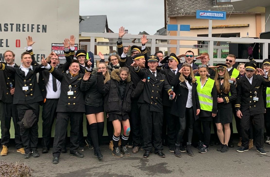 Die Gruppe der "Anonymen Wagenbauer" aus Bernkastel-Kues.