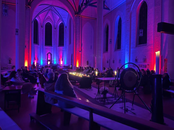 Konzert zum Auftakt der Woche der Stille in der Herz Jesu Kirche Trier.