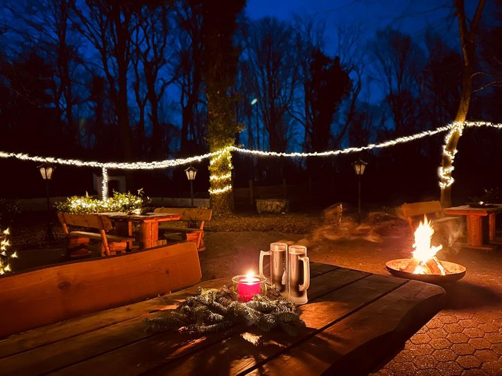 An den kommenden Wochenenden lädt der "Glühweinzauber" auf den Kuhberg.