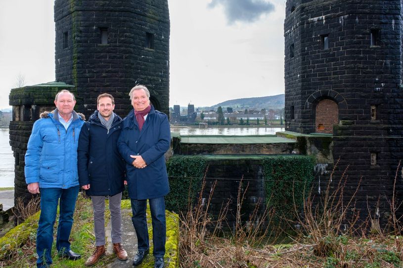 V. l.: Bürgermeister Günther Hirzmann (Ortsgemeinde Erpel), Bürgermeister Björn Ingendahl (Stadt Remagen) und Karsten Fehr (Bürgermeister Verbandsgemeinde Unkel). Foto: Stadt Remagen