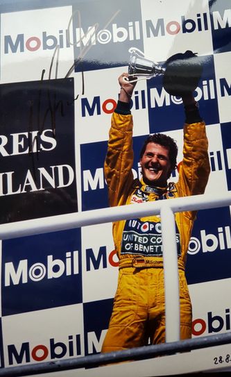 Am 28. August 1992 gewinnt Michael Schumacher im belgischen Spa-Francorchamps sein erstes Formel 1 Rennen in einem Benetton. Foto: Jens Hoffmeister