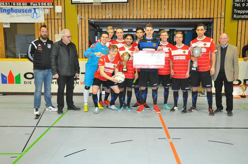 Jubel beim Turniersieger TuS Koblenz U19.