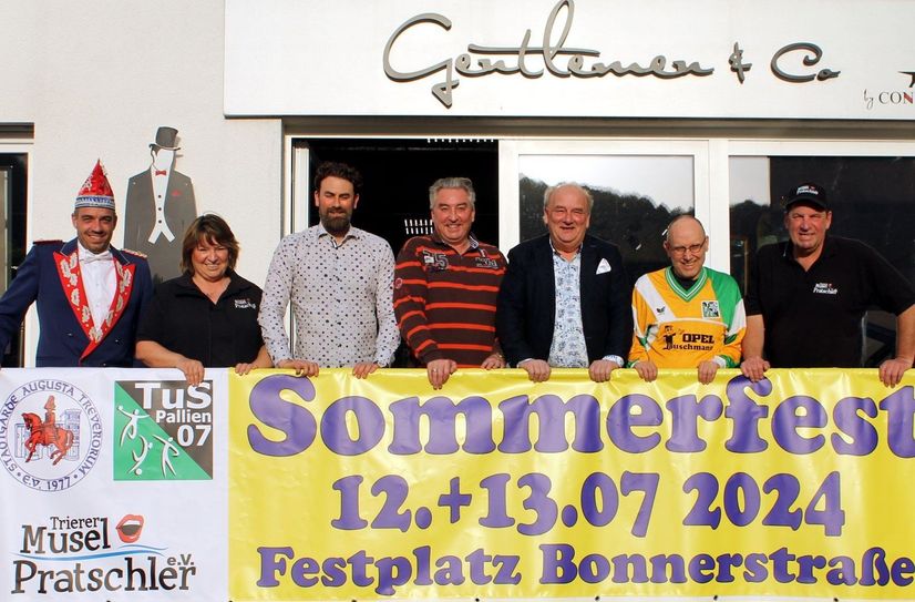 Drei Vereine ein Ziel! Auf das Palliener Sommerfest am Freitag, 12. und Samstag, 13. Juli freuen sich (v.l..): Sascha Sonani (Stadtgarde Augusta Treverorum), Marion Keukert-Parth (Muselpratschler), Daniel Schraps (Contempi), Thomas Kiesling, Dieter Schraps (Contempi), Wolfgang Hohenbild (TuS Pallien) und Frank Weiersbach (Muselpratschler).