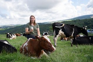 Für Klara Scholtes aus Deuselbach hat die Liebe zu Tieren von frühester Kindheit eine große Rolle gespielt.