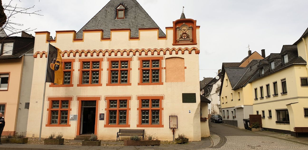Eine Station auf dem Cusanus-Wanderweg ist das Cusanus-Geburtshaus.
