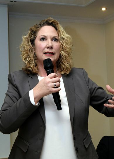 v.li.: Landrätin Bettina Dickes (Bad Kreuznach), Frank Frühauf (Oberbürgermeister Idar-Oberstein), Dr. Matthias Schneider (Landrat Kreis Birkenfeld).