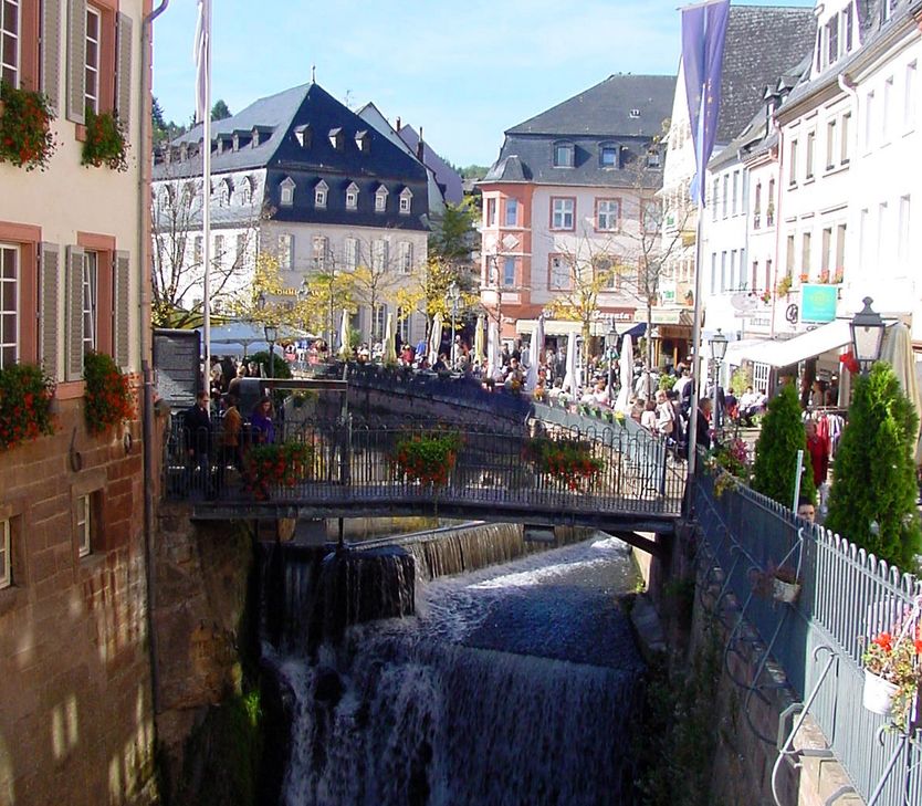 Von Stadtlauf bis Shopping-Genuss: Saarburg hat in den nächsten drei Tagen viel zu bieten. Foto: Archiv