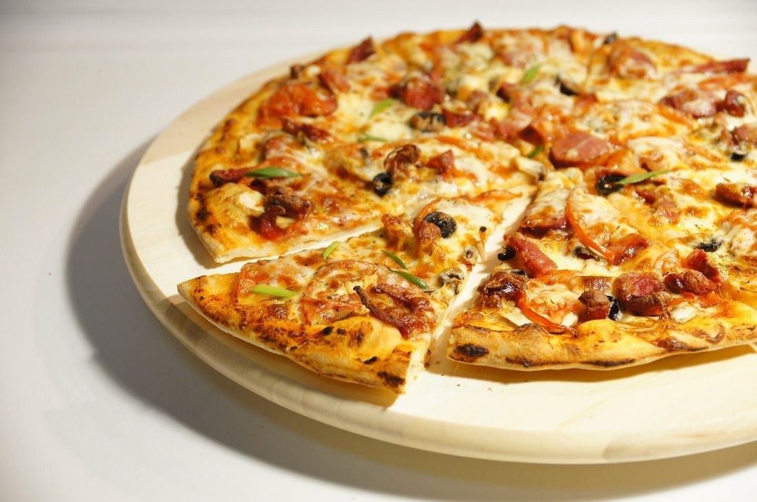 Pizza war die Beute des Einbrechers.