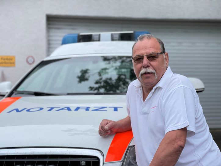 Jahrezentelang war Jrgen Adler als Hausarzt und Notarzt im Einsatz. Jetzt hat er das Verwaltungsgericht Koblenz eingeschaltet, da er ab dem 30. Juni keine ausreichende Notfallversorgung mehr sieht.