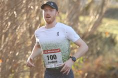 3000 Meter-Hindernislauf-Rekordhalter Frederik Ruppert beim diesjährigen ATG Winterlauf. Er wird die Ehrungen in Konzen vornehmen.