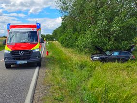 Nach Überholmanöver verunfallt ist ein 25-jähriger Fahrer.