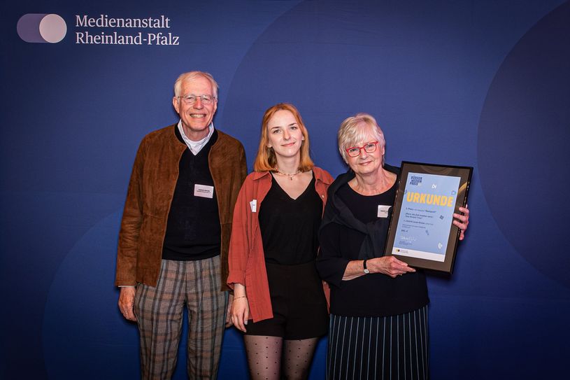 Gewinnerin Astrid Lauer-Krass und Team