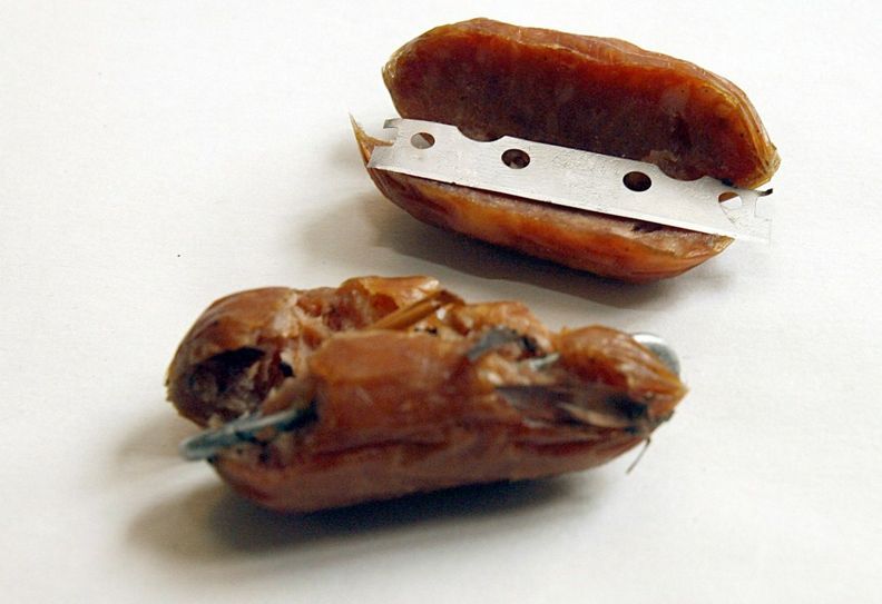 Der Unbekannte präparierte Fleischstücke mit Messerklingen. Symbolfoto: Archiv