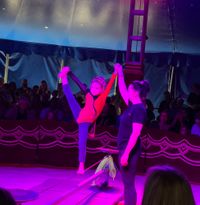 Auf dem Drahtseil zeigte jedes Kind, was es kann.