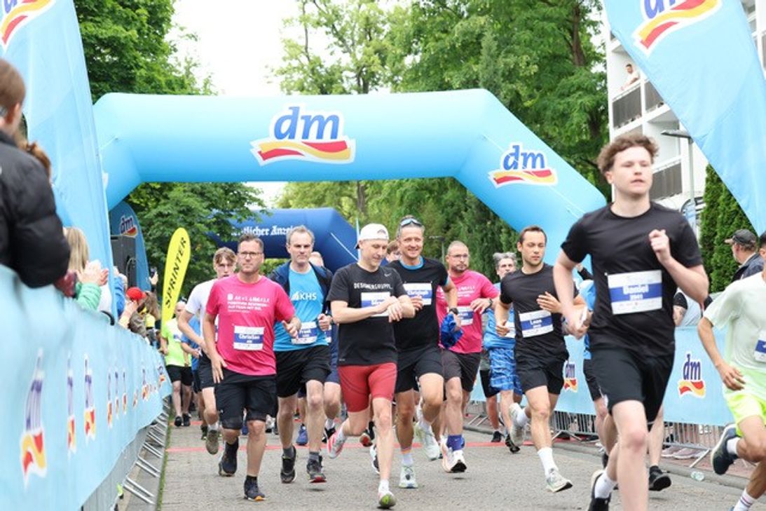 Der "dm Firmenlauf Bad Kreuznach" begeisterte wieder Tausende Läuferinnen und Läufer.