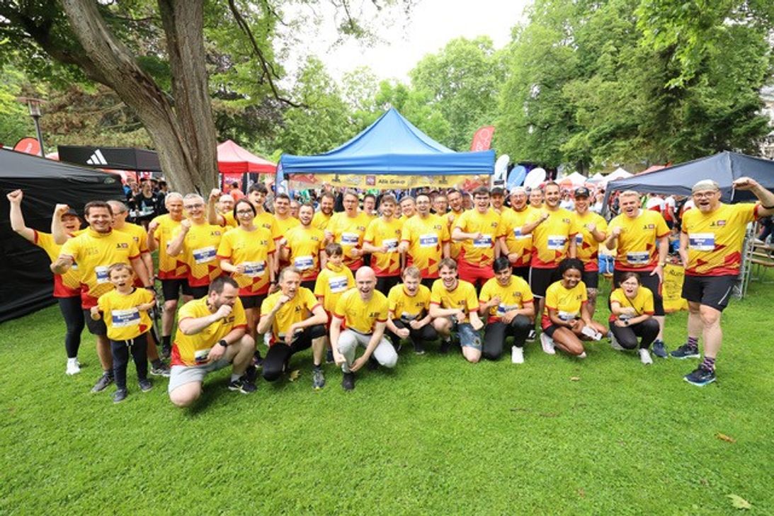Zahlreiche Firmen aus der Region machten mit großen Teams mit.