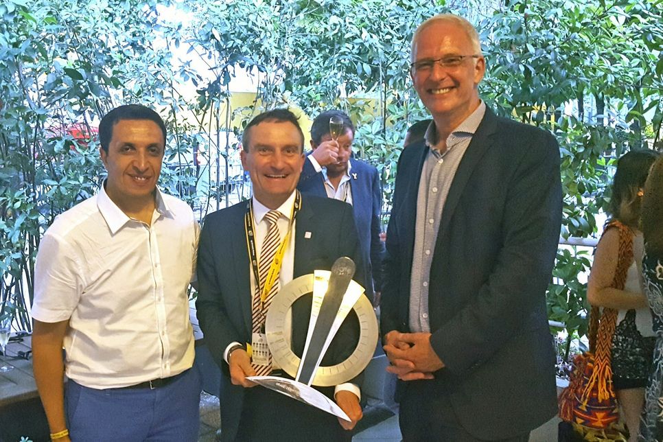 Der Metzer Sportbürgermeister Belkhir Belhaddad (links), der Düsseldorfer Bürgermeister Thomas Geisel und OB Wolfram Leibe. Foto: Presseamt