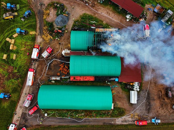 Großbrand einer Scheune in Mittelreidenbach. Foto: Sebastian Schmitt