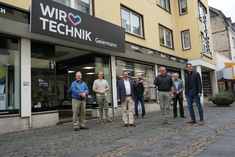 Neueröffnung "Wir lieben Technik Geiermann" in der Göbelstraße. Foto: Kruft
