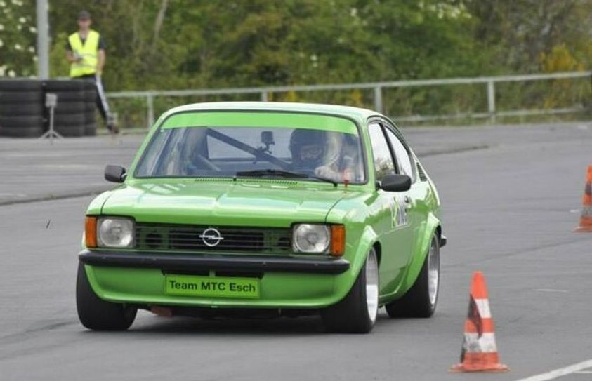 Annika Falkenburg und ihr Vater Gerhard Falkenburg sind jedes Jahr mit am Start. Foto:privat