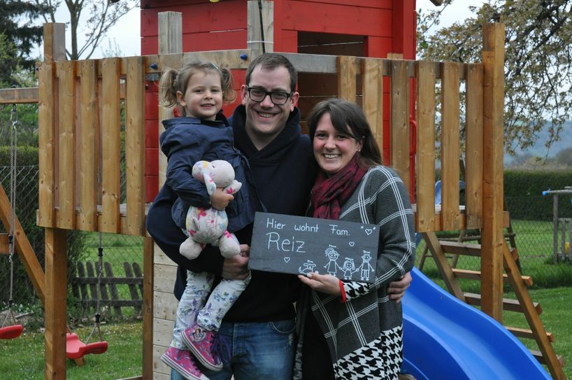 Das junge Glück verfügt bald auch über einen Trauschein.