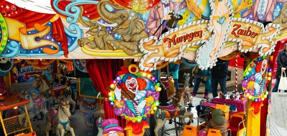 Der Frühjahrsmarkt in Simmerath bietet an zwei Tagen eine lebendige Mischung aus Handel, Unterhaltung und Begegnung.