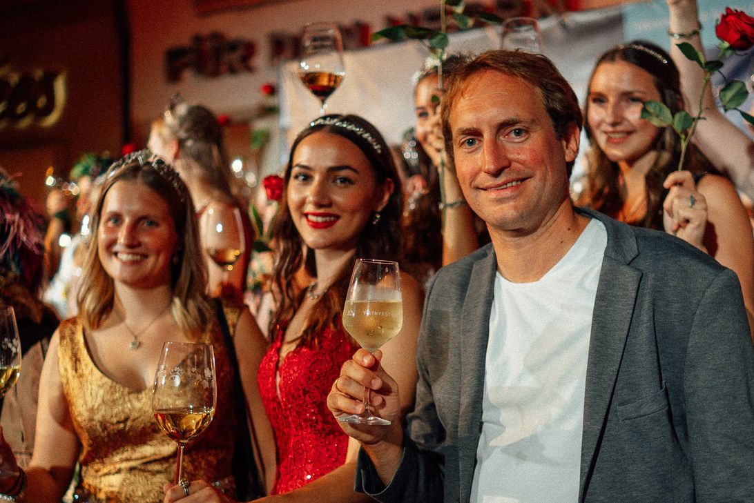 Roman Bastgen mit Mosella Franka und Prinzessin Luna.