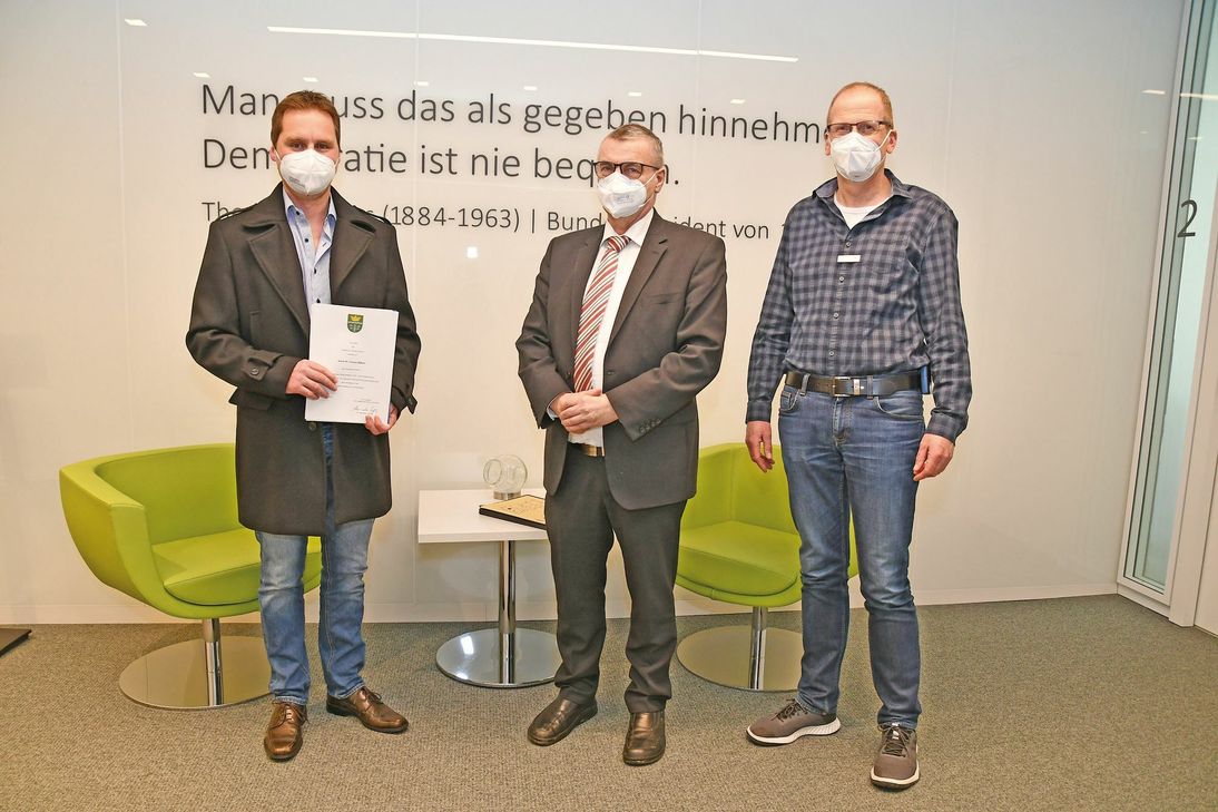 Von links: Dr. med. Torsten Bähner, Landrat Dr. Alexander Saftig und Rainer Nell.