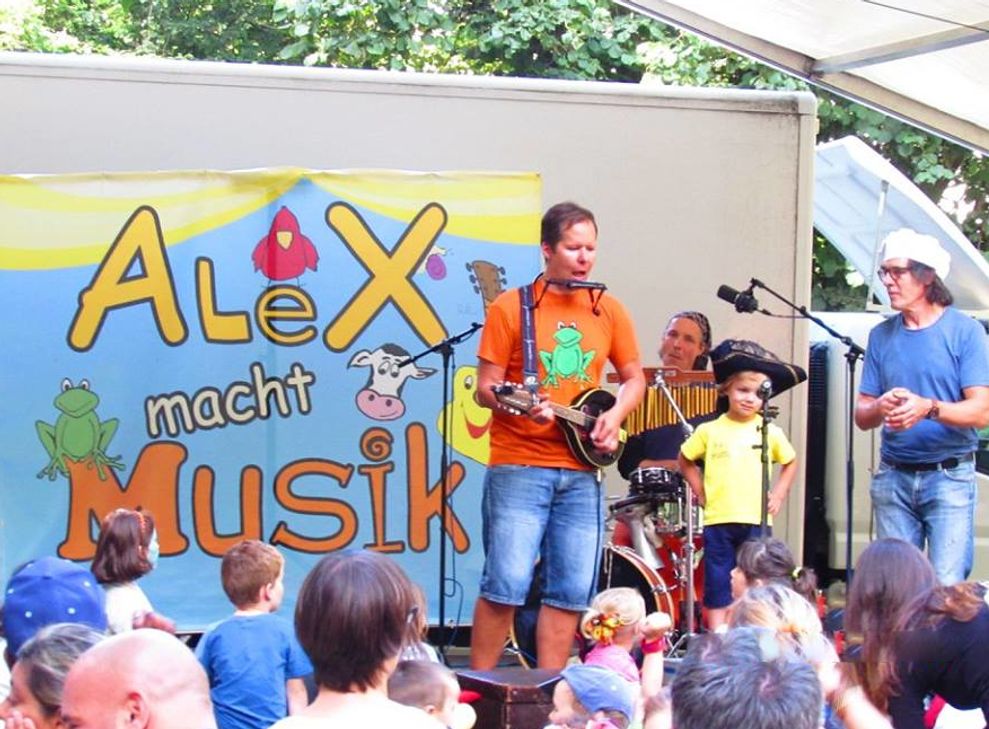 „Kunst und Kultur zum Mitmachen“ heißt es beim Kinderkulturtag 2019 im Schlosspark von Bad Kreuznach.