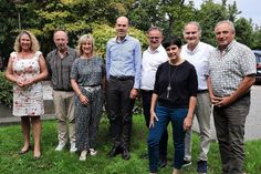 Bettina Dickes (Landrätin Kreis Bad Kreuznach), Jörn Winkhaus (Geschäftsführer Hunsrück-Touristik GmbH), Anke Beilstein (Kreisbeigeordnete Cochem-Zell), Volker Boch (Landrat Rhein-Hunsrück-Kreis), Stefan Metzdorf (Landrat Kreis Trier-Saarburg), Katja Hilt (Geschäftsführerin Naheland-Touristik GmbH), Peter Simon (Kreisbeigeordneter Birkenfeld) und Achim Zender (Kreisbeigeordneter Bernkastel-Wittlich).
