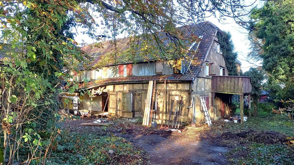 Nach den Plänen des HeuGeVe wird die »Alte Weberei« nicht mehr wiederzuerkennen sein. Im »Lütgens« soll ein »Haus der Neugier« entstehen.