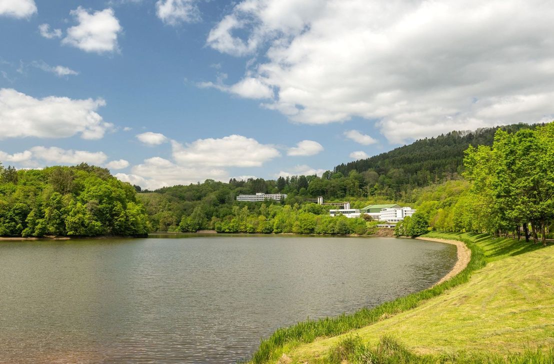 Am Bitburger Stausee ist ein neues Familien- und Wellness-Resort in Planung.