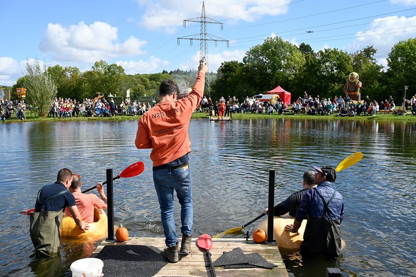 Die Startschüsse gab Junior-Chef Max Bieger höchstpersönlich ab.