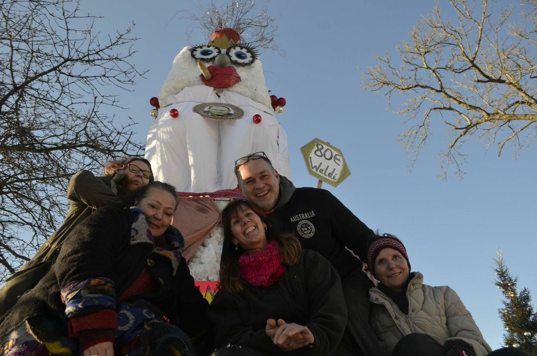 Hilfsgüter der unterschiedlichsten Art organisiert derzeit Walter Lehnertz und verteilt sie an die Flutopfer in der Eifel. mn-Foto