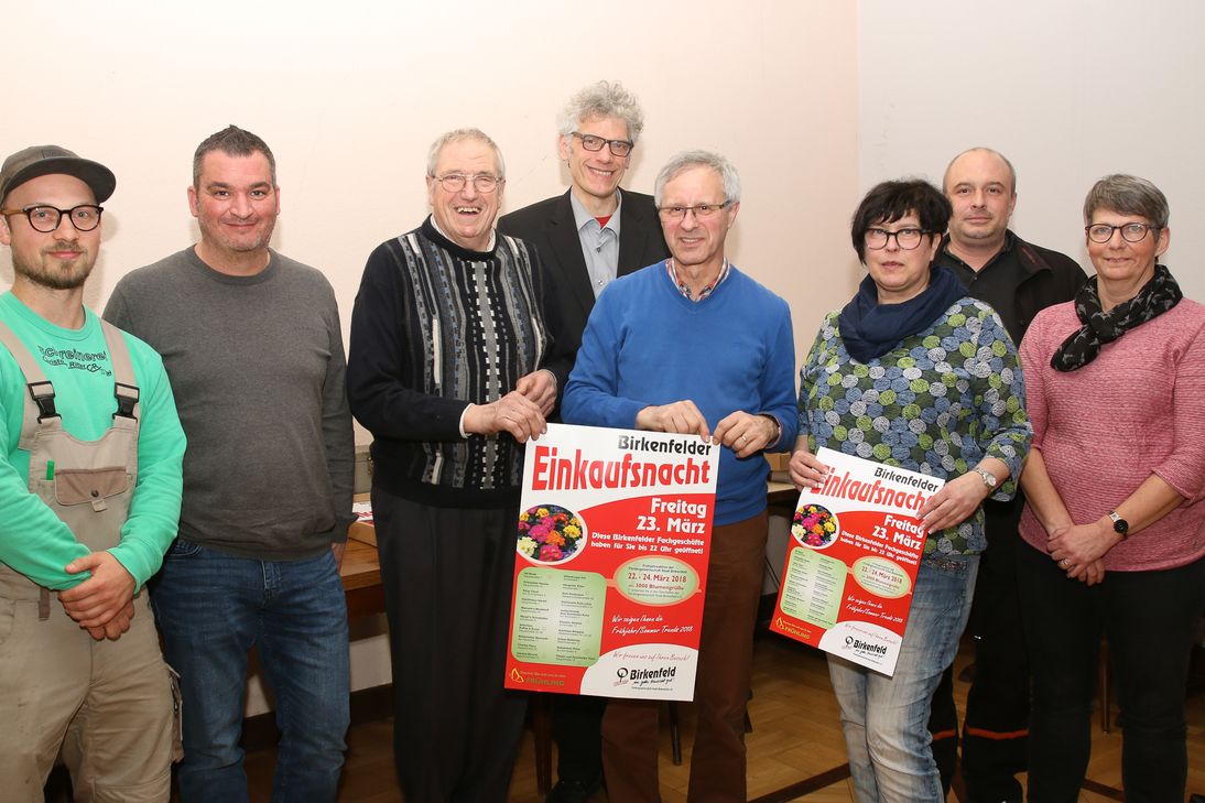 Der frisch gewählte Vorstand der Fördergemeinschaft Birkenfeld um ihren Chef Karl-Heinz Roth (Mitte). Foto: Peters