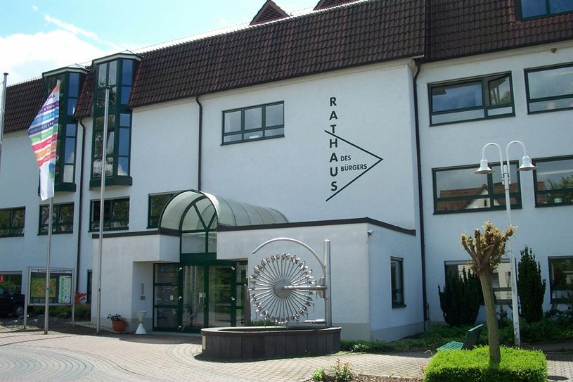 Das Corona-Virus zwingt die Verbandsgemeindeverwaltung Brohltal nunmehr seit über 6 Wochen zu Einschränkungen. Foto: VG Brohltal