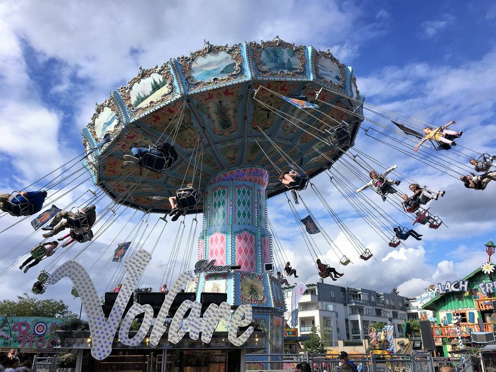Vier Tage lang waren Wittlich und seine Gäste in Feierlaune. Die Säubrennerkirmes ging sowohl auf dem Rummelplatz als auch in der Innenstadt überwiegend friedlich über die Bühne. Foto: Katja Becker