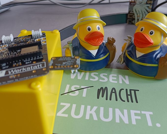 Vom 27. Juli bis zum 3. August findet in Föhren im Landkreis Trier-Saarburg das bundesweite Jugendlager des Technischen Hilfswerks (THW) statt, bei dem mehr als 4.000 Teilnehmer*innen zusammenkommen, um eine gemeinsame Ferienwoche zu verbringen.