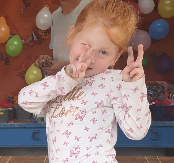 Amara und andere Leukämiepatienten brauchen Hilfe, deshalb wird der Aufruf am 8. Januar in der Wittlicher Justizvollzugsschule gestartet.