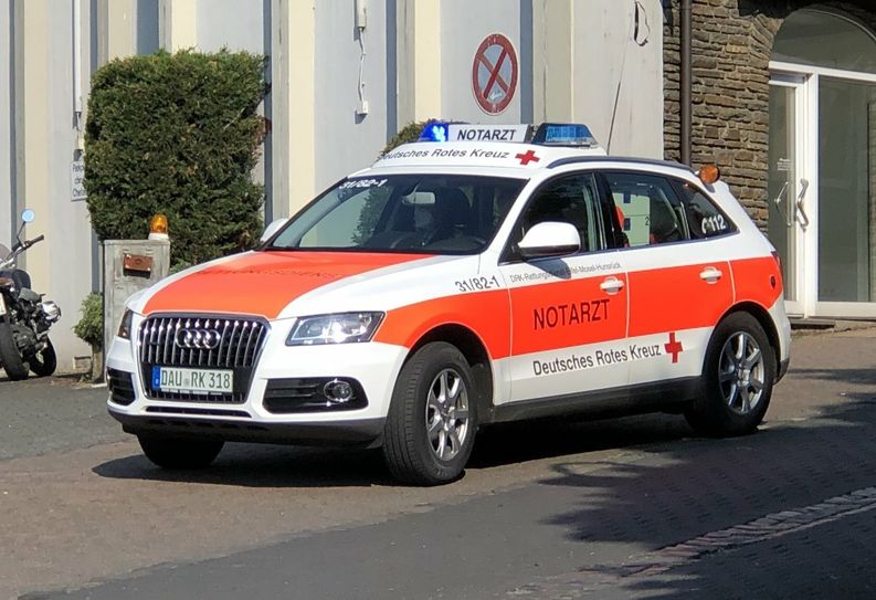 Notarztfahrzeug in Daun