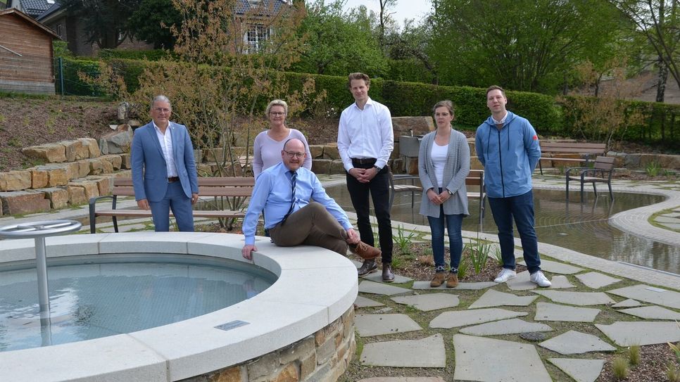 Der neue Wassergarten am Einruhrer Heilsteinhaus wird eine Attraktion für Einheimische und Touristen gleichermaßen sein.