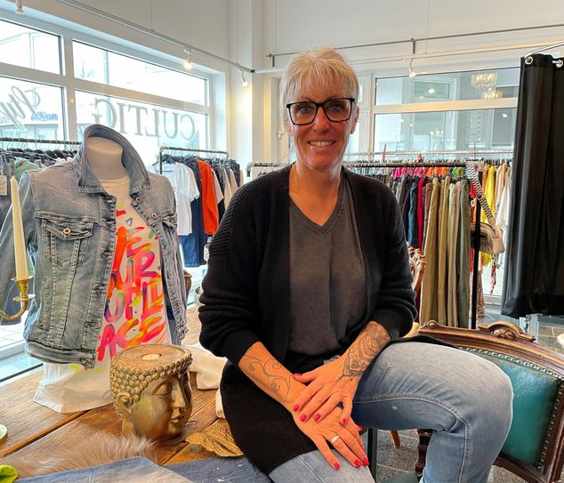 Dany von Cultig hat 30 Aussteller von Second-Hand-Mode, aber auch Kosmetiker, Friseur oder Nagel-Desginer für den ersten Mädelsflohmarkt am 12. März in der Tenne Eicherscheid gewonnen.