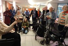 Der Besuch der Kinder des „Clubs der Guten Taten“ sorgte für strahlende Gesichter und bewegende Momente.