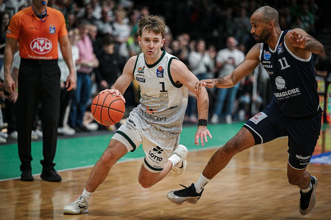 Bester Trierer Werfer war Steven Ashworth mit 21 Punkten.