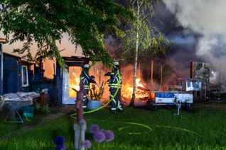 Brand mehrerer Gartenlauben in Sohren.