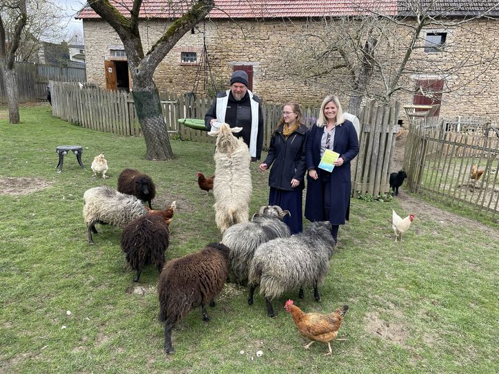 Sie stellten das Programm vor (v.li.): Arnim Pietralla, Michelle Karschat und Jennifer Meuren.