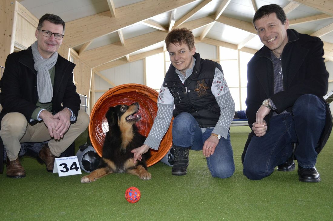 Bürgermeister Jan Lembach (v.li.), Martina Wald und Erwin Bungartz, Planer bei der Gemeinde Dahlem, fiebern bereits der offiziellen Eröffnung entgegen, die am 5. April erfolgen soll. mn-Fotos