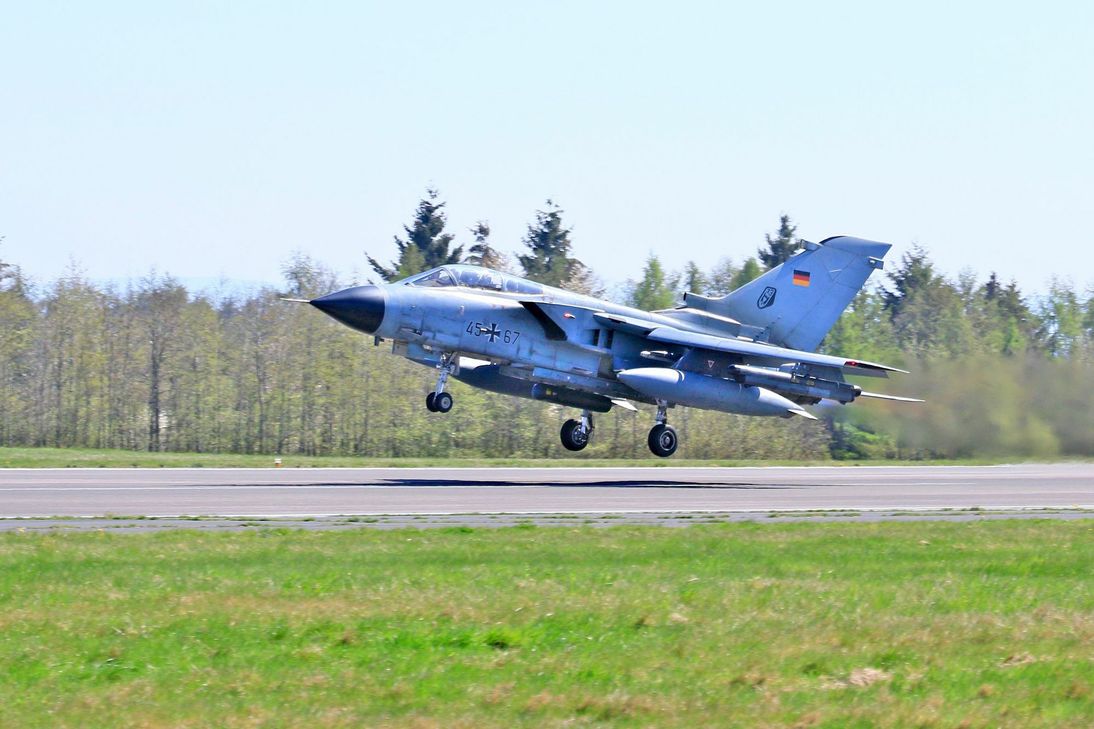 Der Tornado hebt zur 200.000. Flugstunde in Büchel ab.