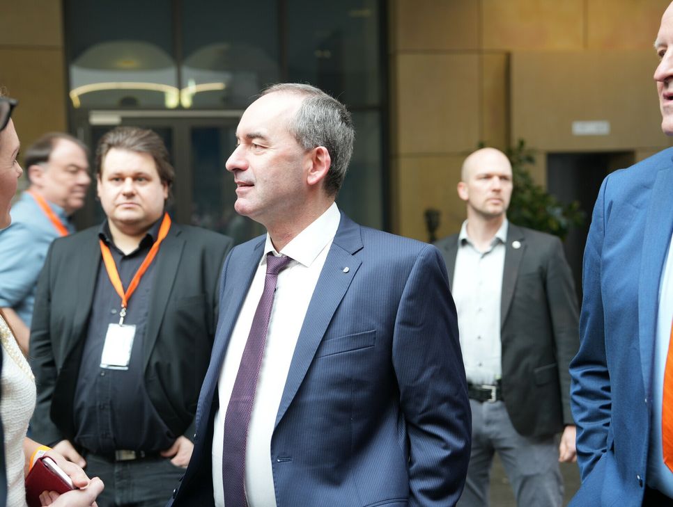 Hubert Aiwanger war Hauptredner des Parteitages in Bitburg.