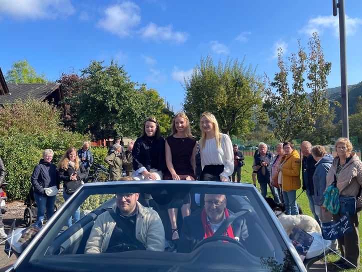 Großer Empfang  am Sonntag in Ediger-Eller: Der Moselort feiert die neue Deutsche Weinkönigin Anna Zenz.